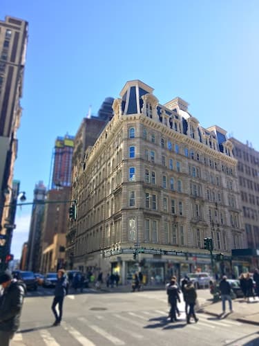 NYC Empire Apartments