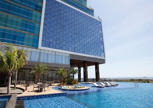 The Rinra Makassar