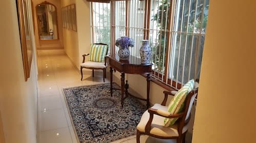 Bed and Breakfast on Melrose