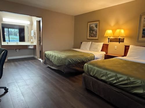 Paris Inn and Suites