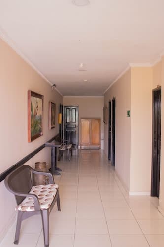 Hotel Calarca N2