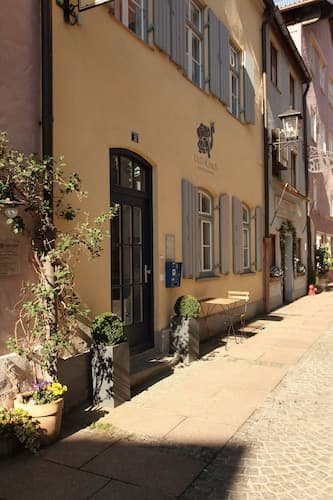 Old Kings Design Hostel