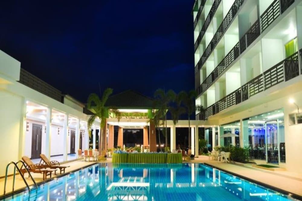 The Flora May Resort