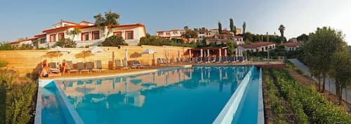 Belvedere Aeolis Hotel