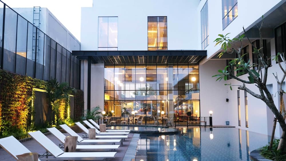 Gaia Cosmo Hotel