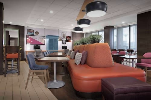 Home2 Suites by Hilton Phoenix Chandler