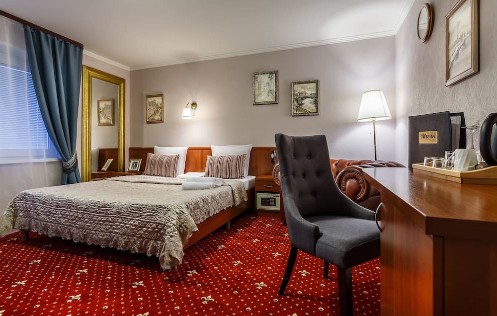 Mayak Hotel