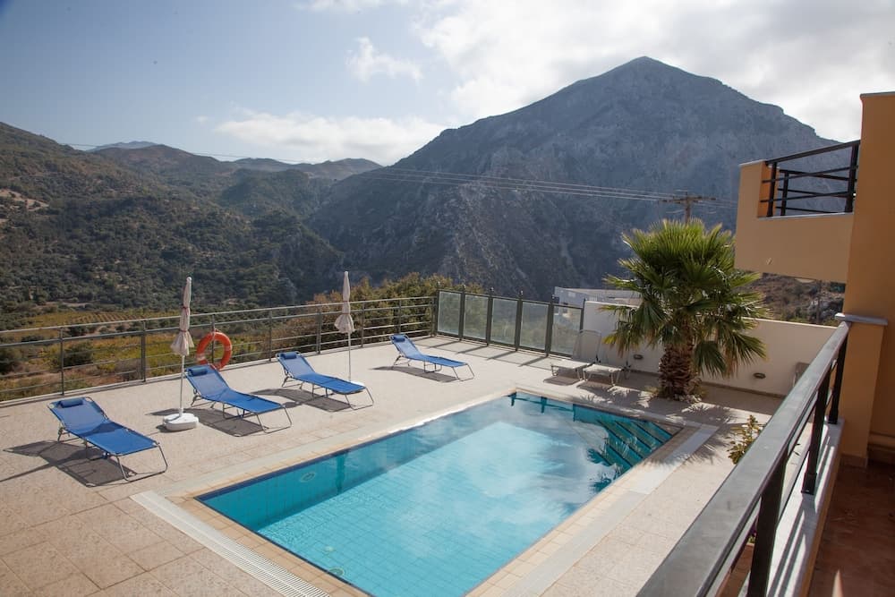 Villa Frati Gorge