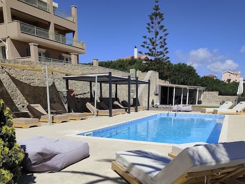 Lagoon View Apartments - Adults Only