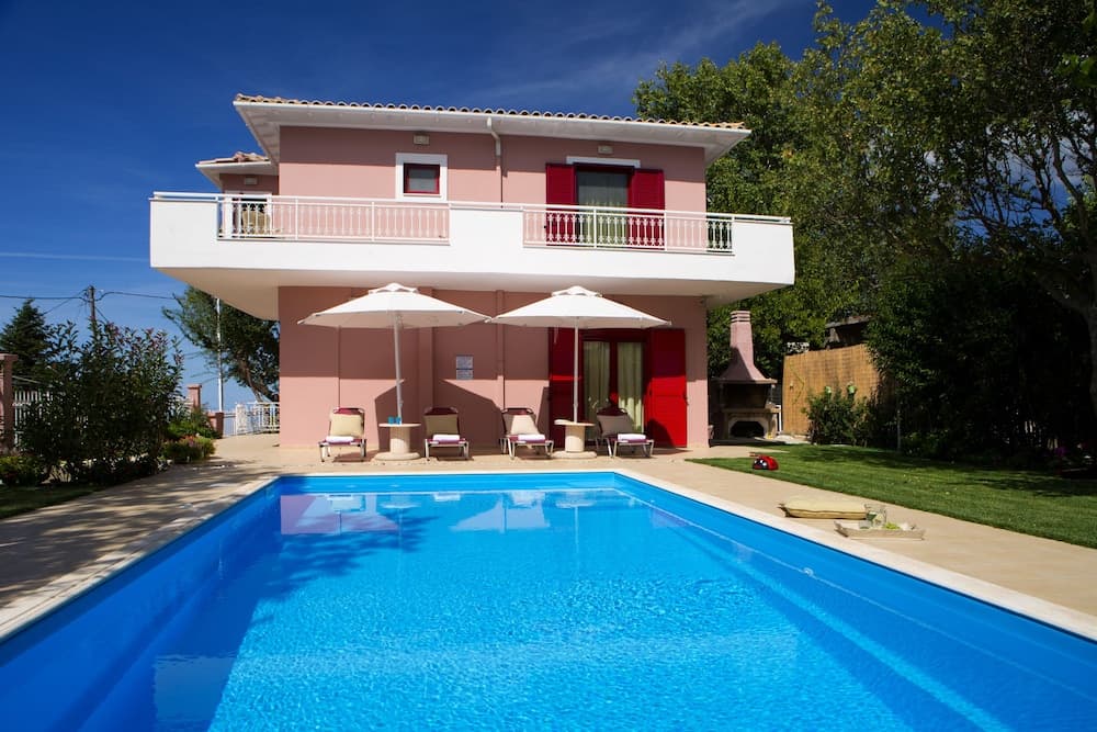Exanthia Villas