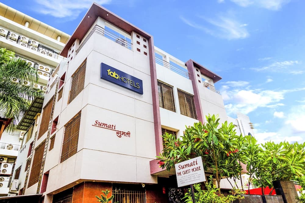 FabHotel Sumati Baner