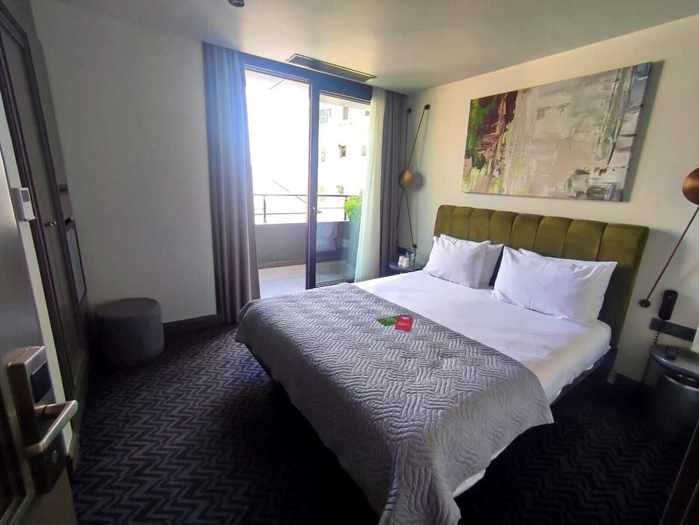 Nabu Hotel
