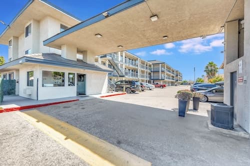 Morada Inn - Near Garden Grove Park