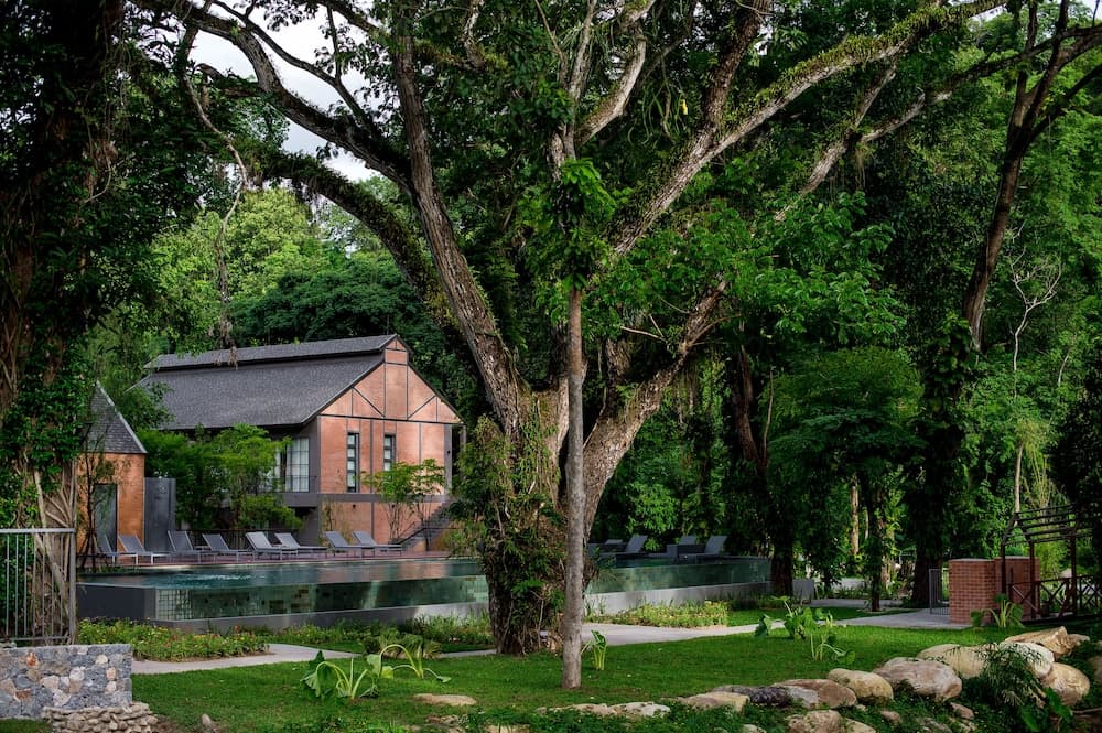 Flora Creek Resort & Garden Chiang Mai