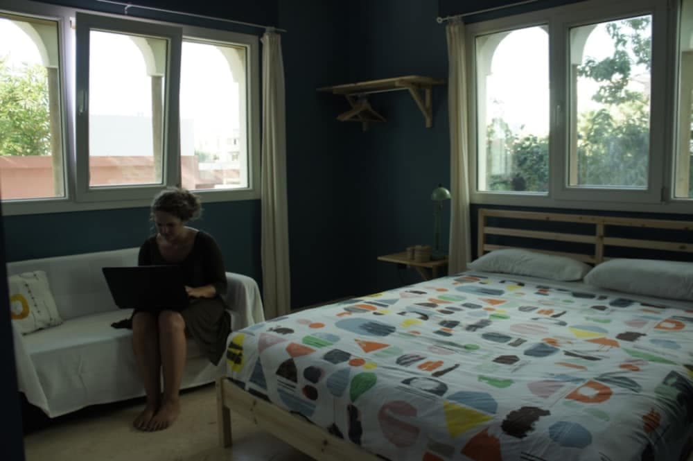 Mia Hostels