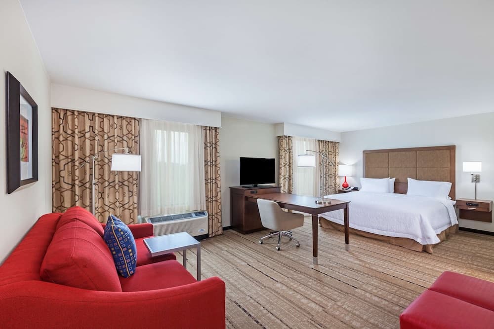 Hampton Inn & Suites Houston I-10 West Park Row