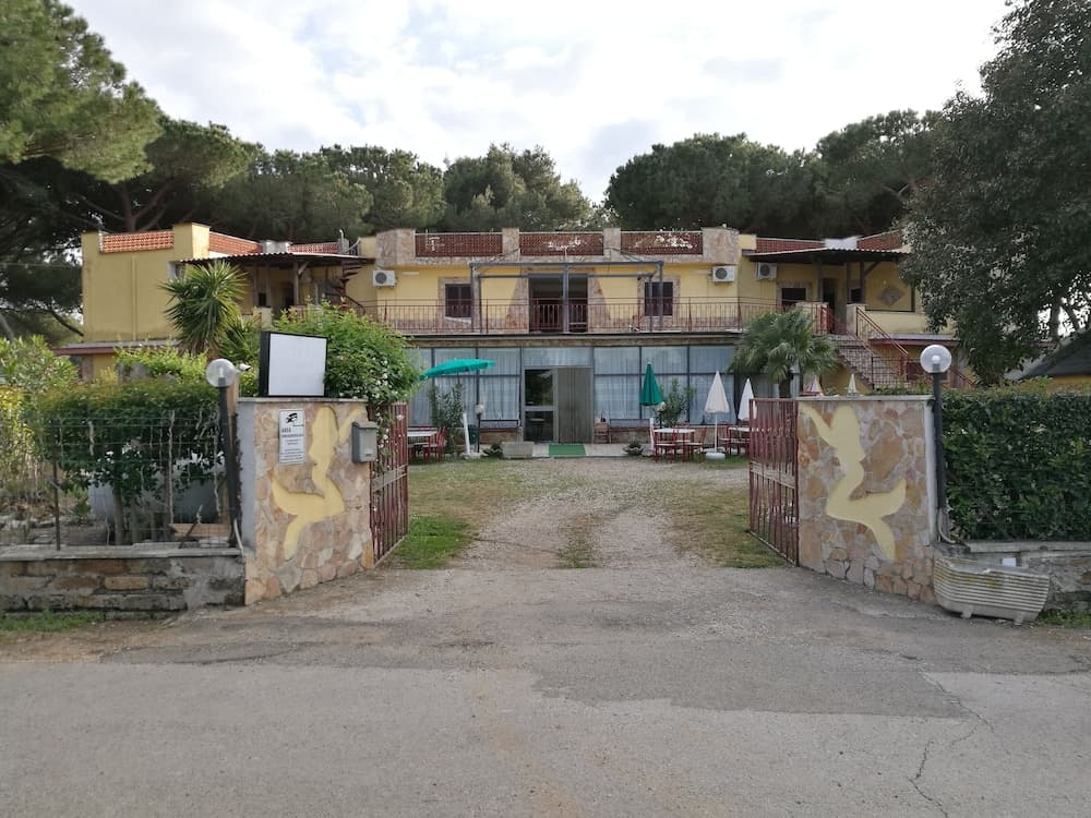 Hotel Paradiso