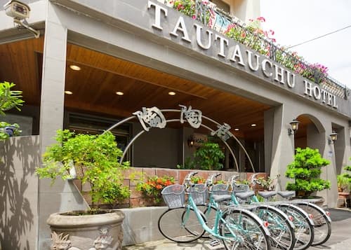 Tau Tau Chu Hotel
