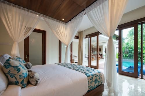 Villa Sally