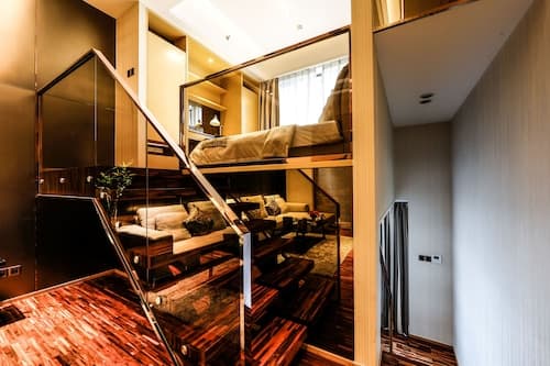 Waifden Apartment Poly D Branch