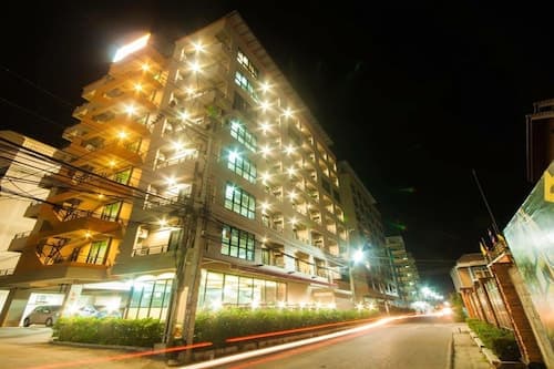 Wsotel Hotel and Serviced Apartment