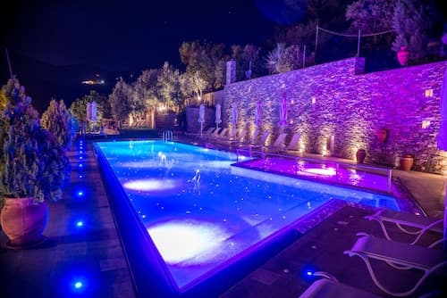 Maria Plomari Apartments