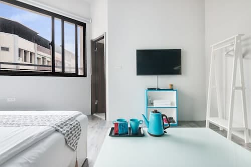 MUNA Hostel