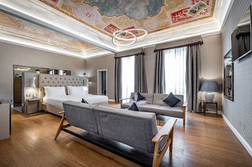 Martelli 6 Suites and Apartments