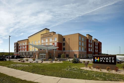 Hyatt Place Madison / Verona