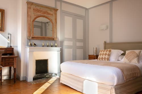 Hotel le Dauphin les Loges