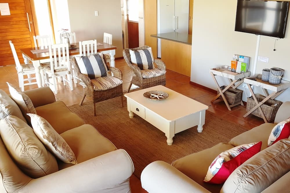 Fairway 2, Langebaan 6-sleeper