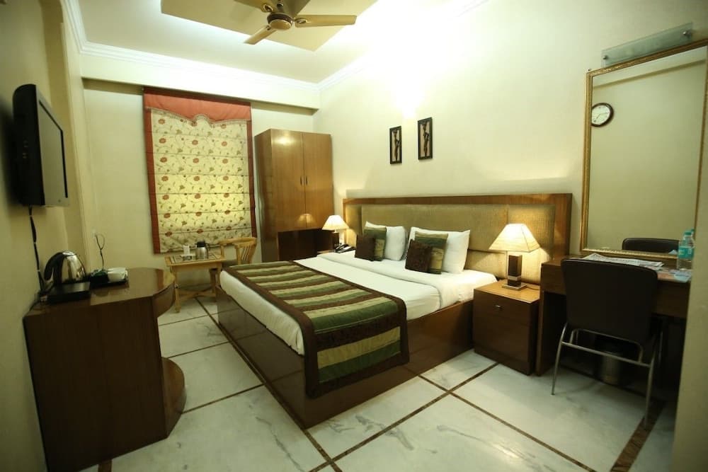 Hotel Singh Sahib