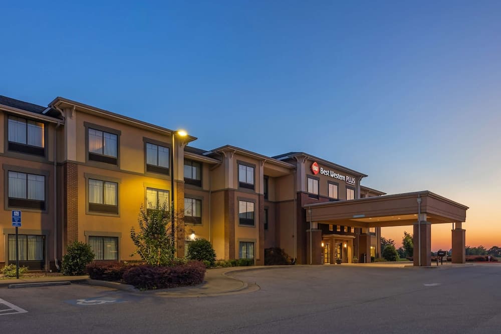 Best Western Plus Tuscumbia Muscle Shoals Hotel and Suites