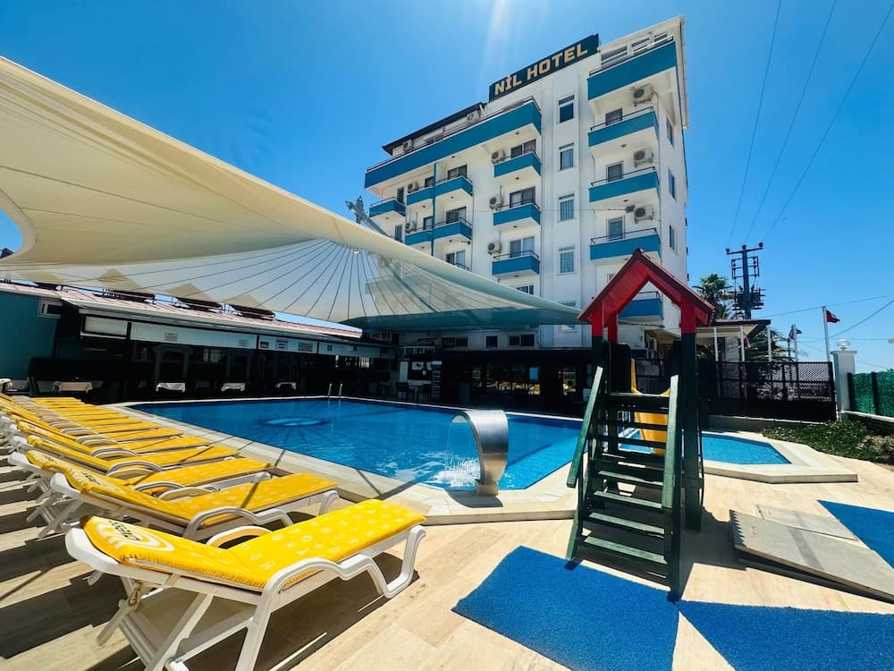 Nil Hotel