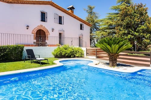 Masia Can Canyes & Spa