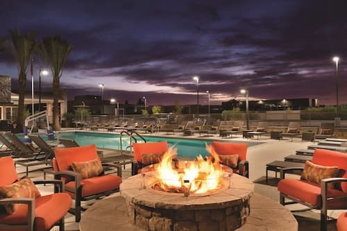 Home2 Suites by Hilton Phoenix Tempe, University Research Park