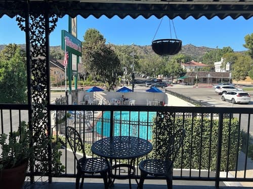 Welcome Inn on Colorado Blvd