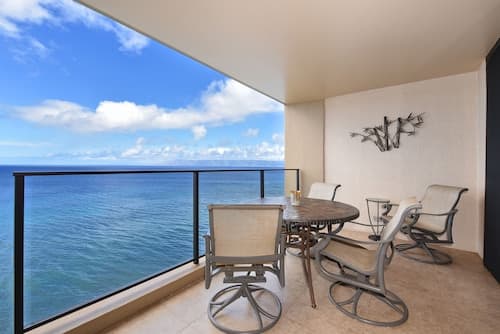 Mahana Resort #1217 1 Bedroom Condo by RedAwning