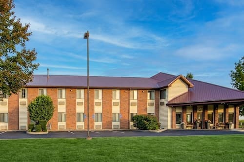 Capital O Amerihost Inn and Suites Mexico Hwy 54 MO