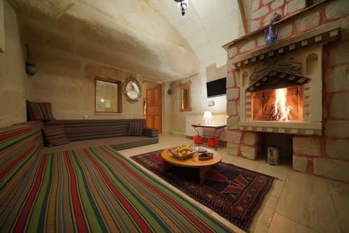 Fosil Cave Hotel