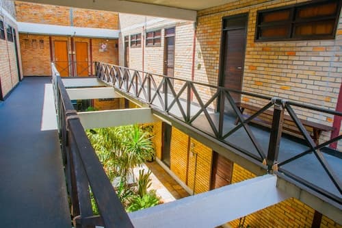 Economy Flat