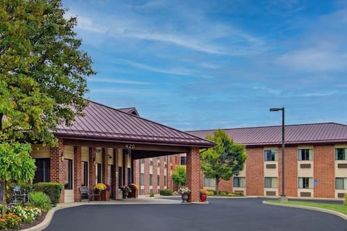 Capital O Amerihost Inn and Suites Fulton Hwy 54 MO