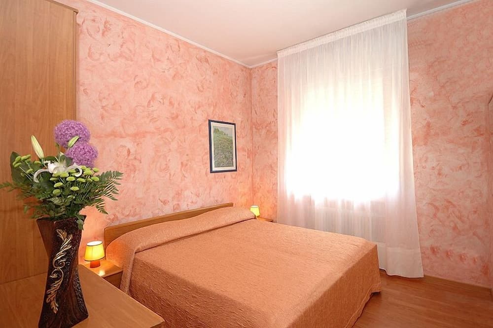Primavera Hotel