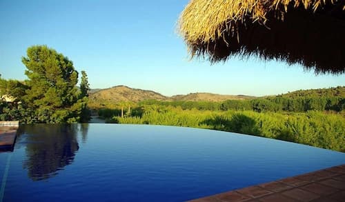 Masía Durbá Hotel B&B