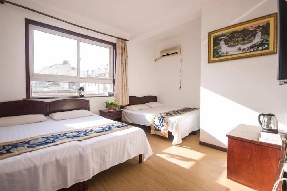 Liuzhuang Huayuhai Holiday Hostel