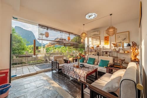 Secret Courtyard Resort Hotel