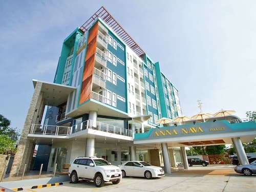 Anna-Nava Pakkret Hotel
