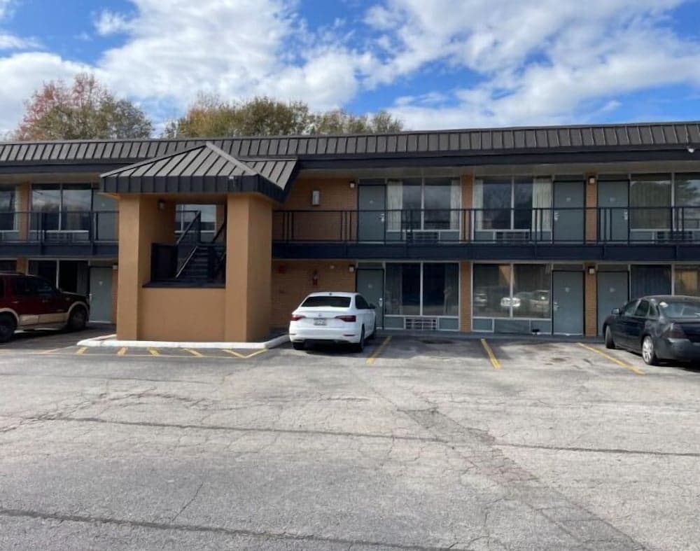 Budget Inn Greenville By Hotel O I-85