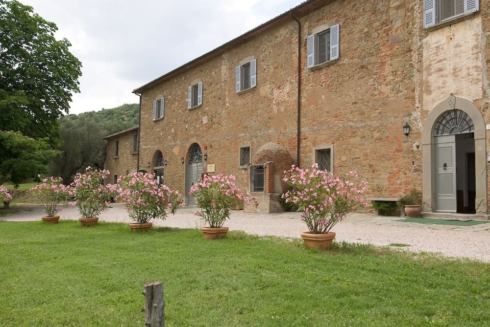Antico Casale di Montegualandro & Spa