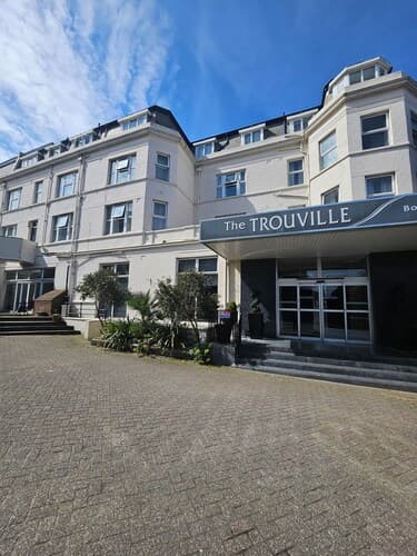 Trouville Bournemouth - OCEANA COLLECTION